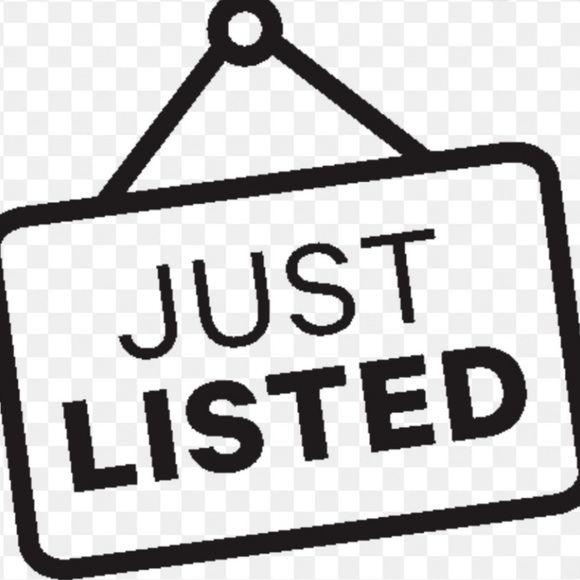 New B100 - Picture 2 of 9